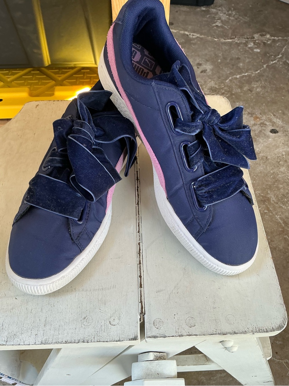 Puma Women's Basket Heart Nylon Blue Depths Size 10